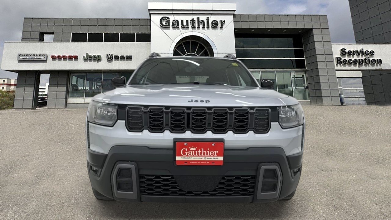 Used 2026 Jeep Cherokee Laredo