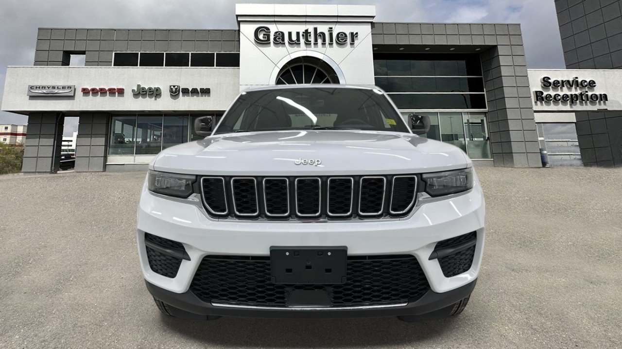 Used 2026 Jeep Grand Cherokee Laredo X