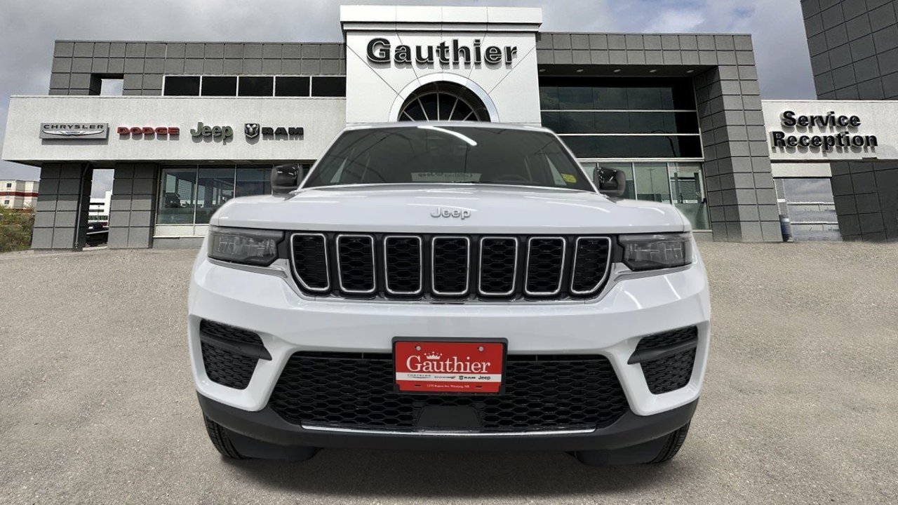Used 2026 Jeep Grand Cherokee Laredo X