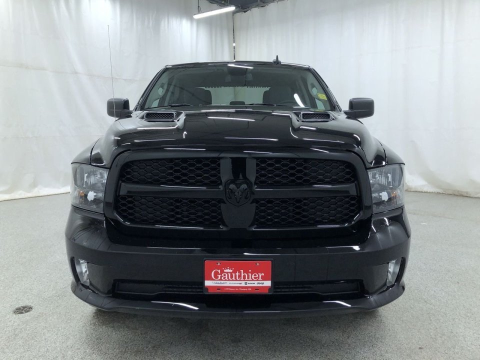 Used 2024 Jeep Grand Cherokee Altitude